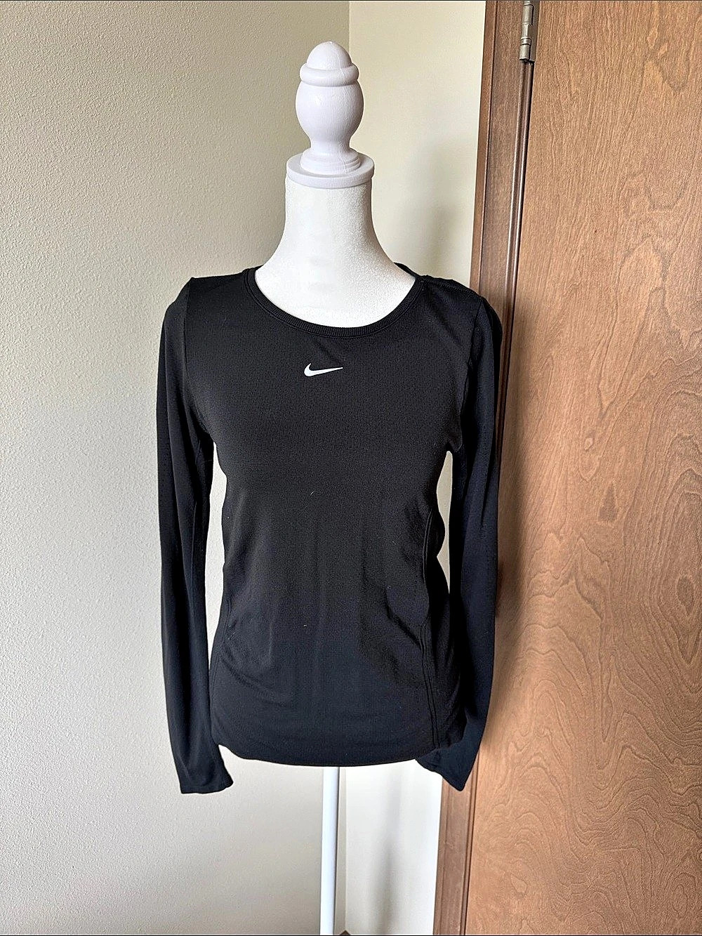 Nike Dri-FIT Element Crew Running Top Long Sleeve Black Medium